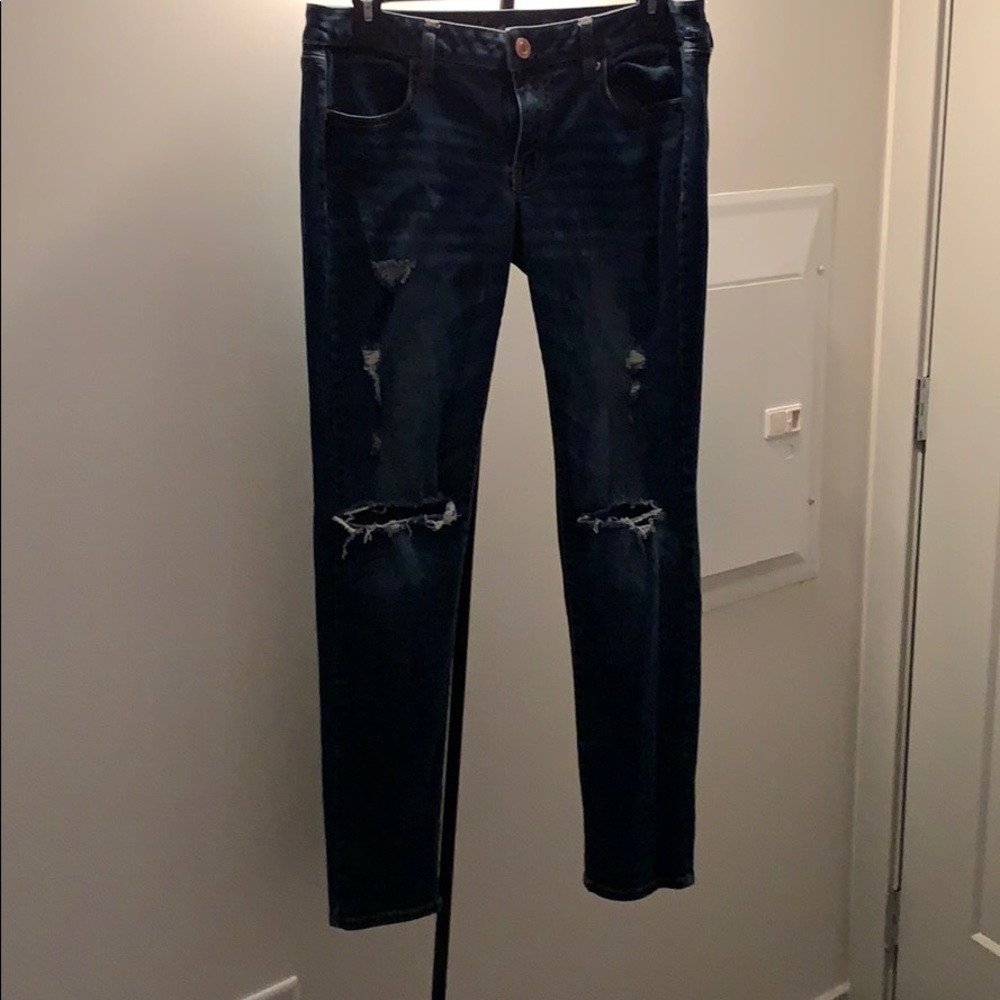 American Eagle Stretch Distressed Jegging